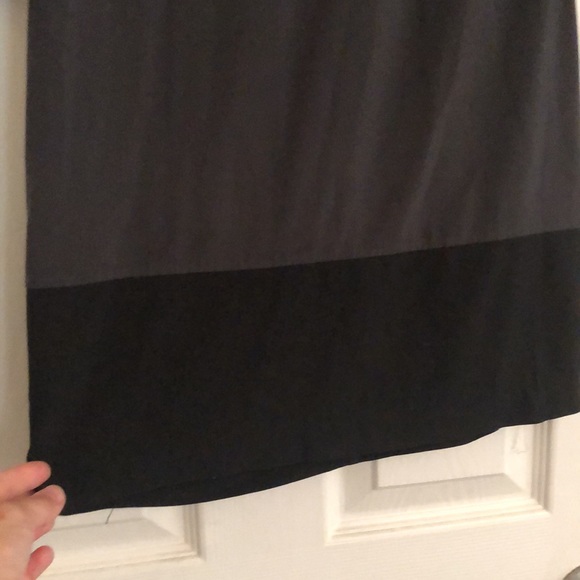 Dark gray and black sheath dress - Picture 3 of 7